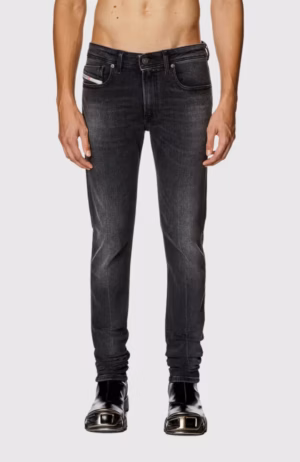 1979_sleenker_0pfax_1732705011813_11a866417c