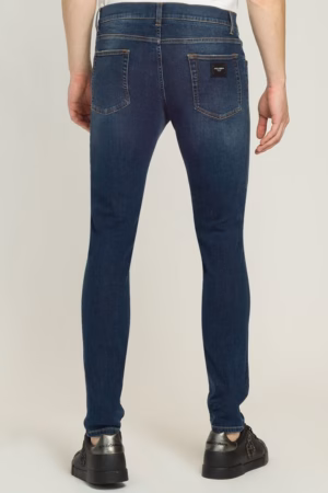 37959c6ae9d6b7bd3082d88054656b59