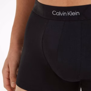 calvin_klein_embossed_logo_boxershort_black_000nb3299aub1_3